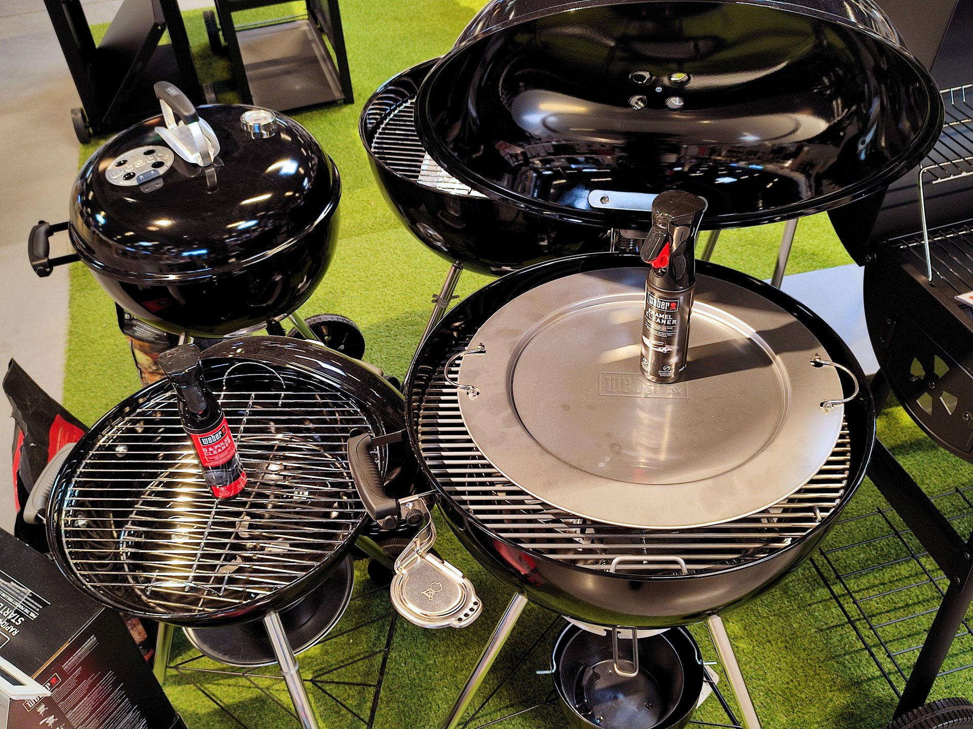 Barbecue charbon Weber magasin Boulanger Vendenheim - Reichstett