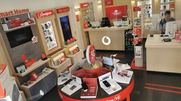 Vodafone Store | Tuscolana2