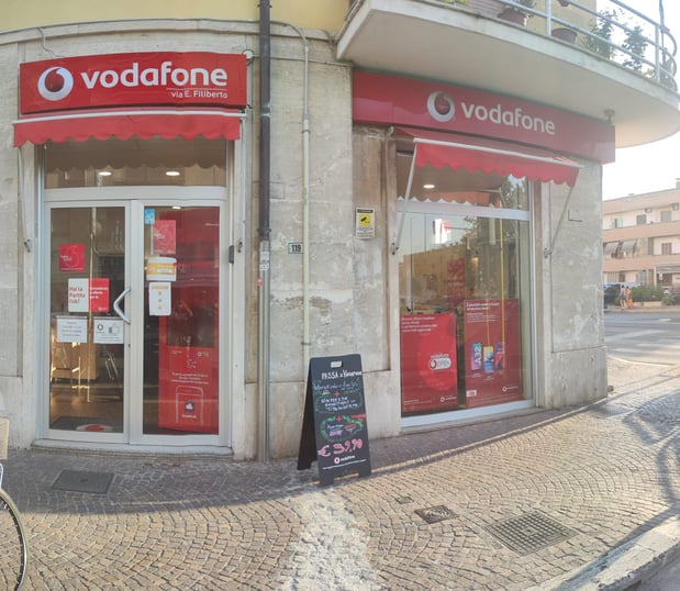 Vodafone | Via Emanuele Filiberto