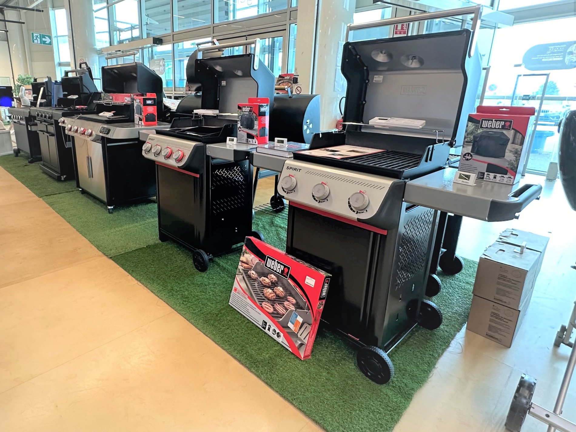 barbecues Weber gaz, boulanger saint Etienne - Villars