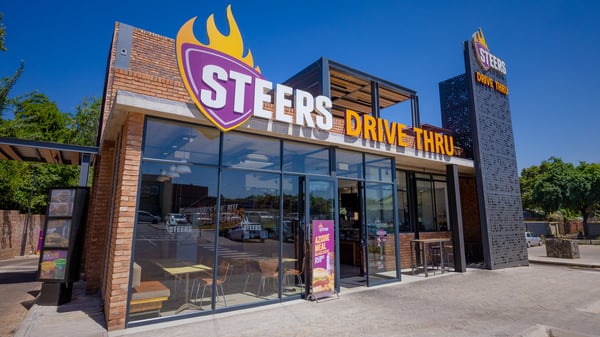 Steers® Drive Thru store front