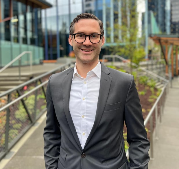 Carousel Associate Image