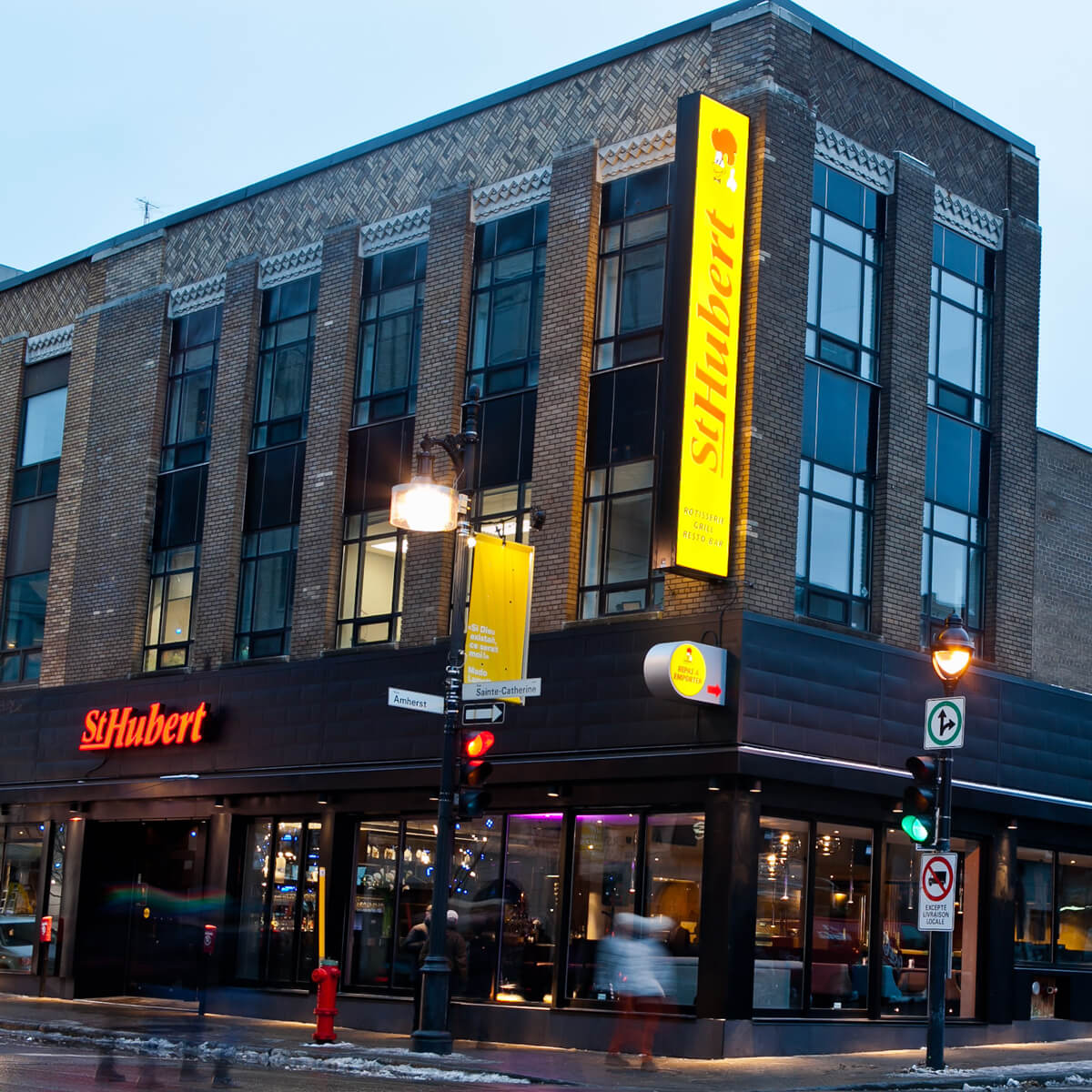 St-Hubert Restaurant | Amherst in Montreal