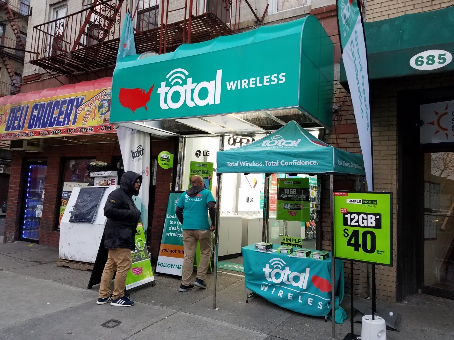 Total Wireless Stores | 681 East 187 Street | Bronx, NY