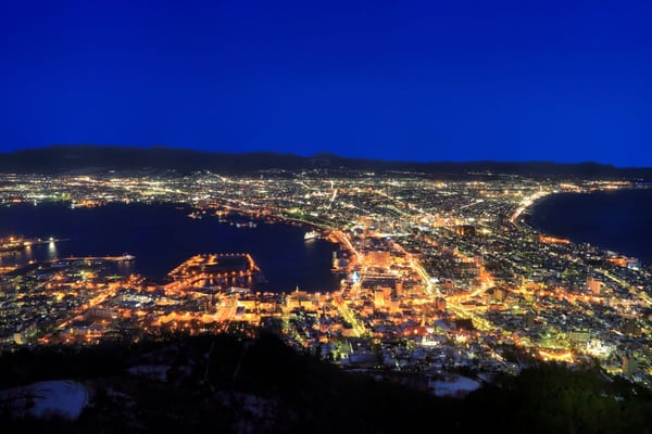 函館といえばここ！函館山から世界屈指の夜景を堪能する