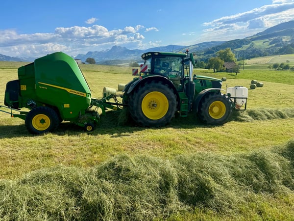 Pressage balles rondes