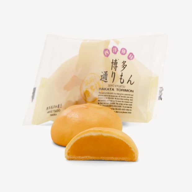 博多どんたくで練り歩く人＝通りもんから名付けられた「博多通りもん」