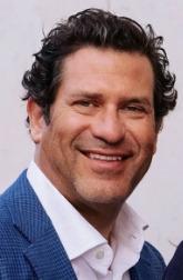 Photo of Doug Deaton