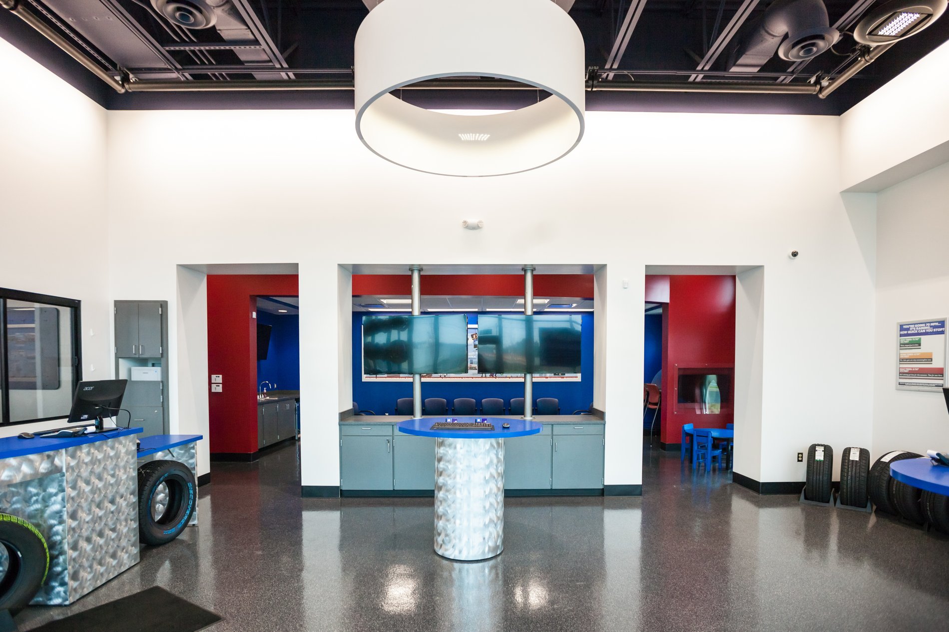 Tire Discounters Cleveland tires, alignment, brakes, autoglass in