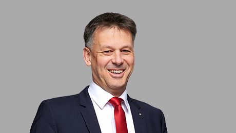 Daniel Tschofen