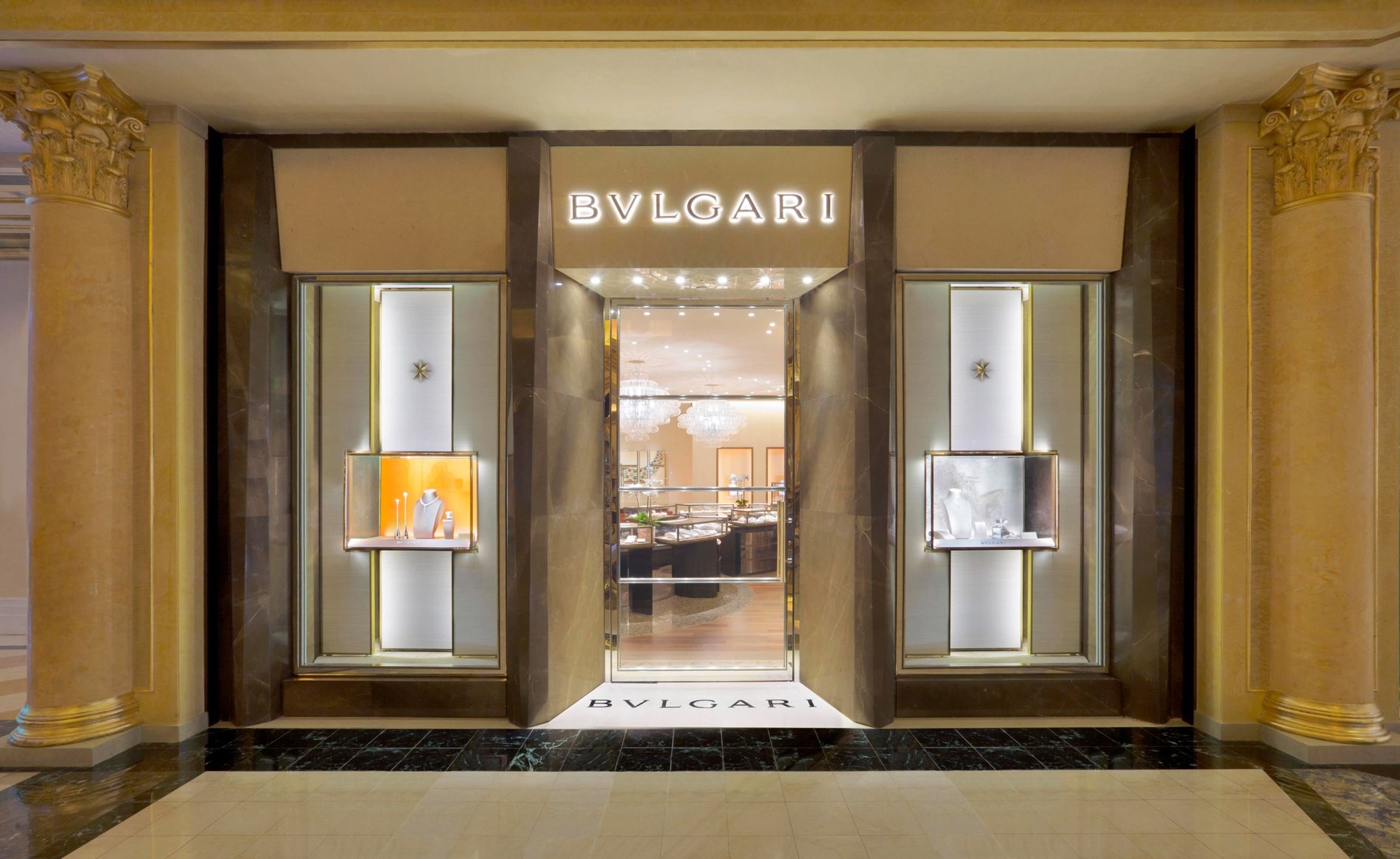 BULGARI | Fine Italian Jewellery, Watches & Luxury Goods in Macau, Shoppes  Grand Canal at The Venetian® Macao-Resort-Hotel