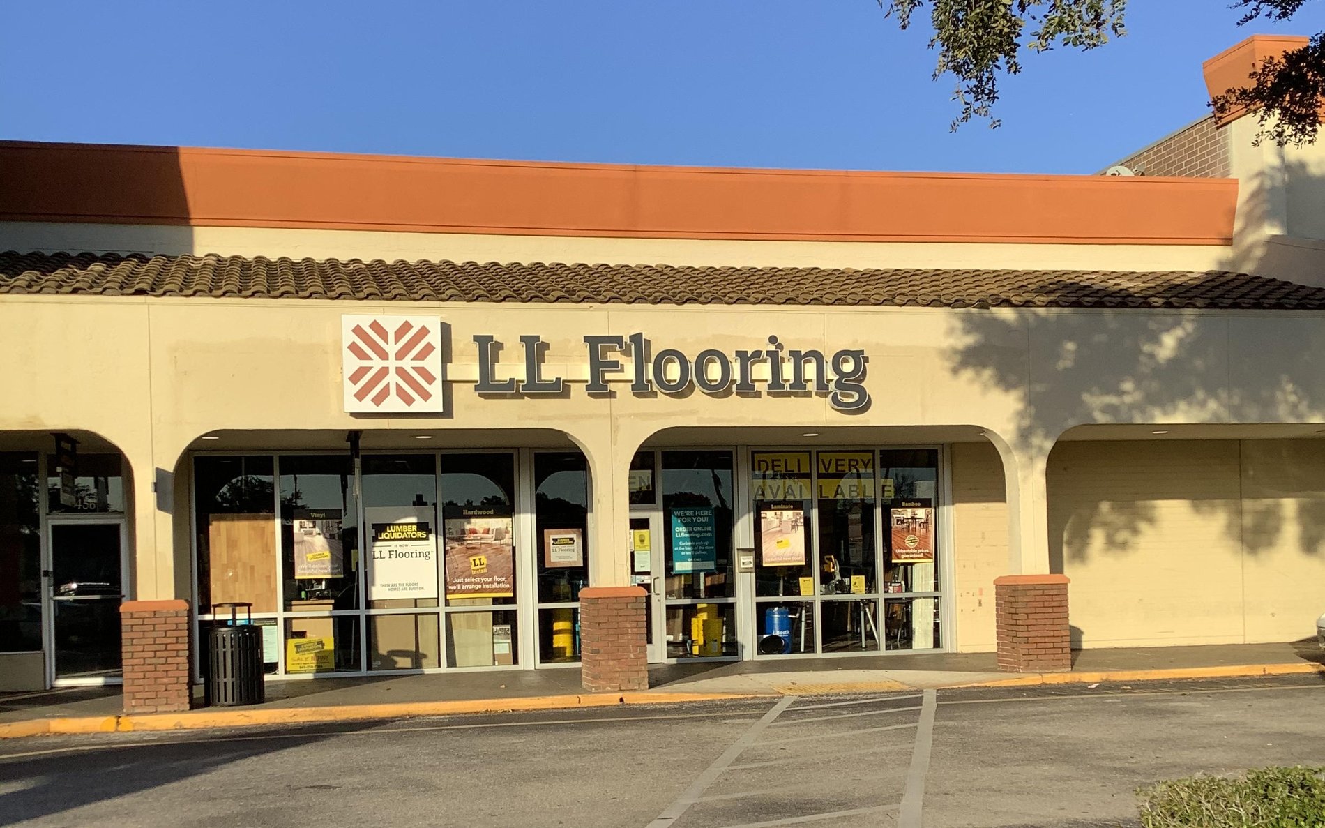 LL Flooring (Lumber Liquidators) #1369 - Venice | 454 US 41 Bypass N.