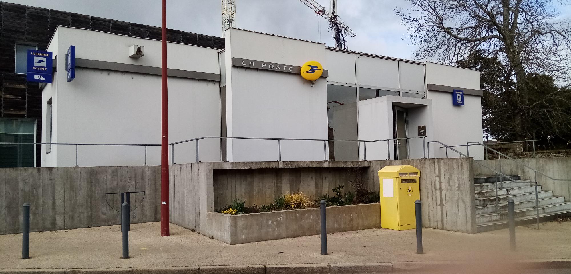 La Poste NORT SUR ERDRE (44390) - La Poste