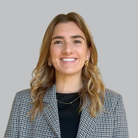 Emily Rabens Advisor Headshot image