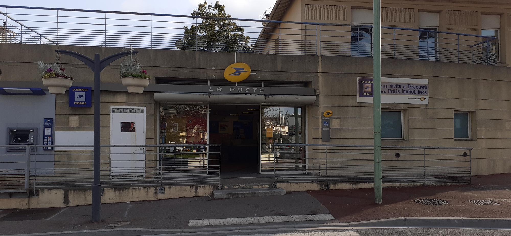 La Poste LE CANNET ROCHEVILLE (06110) - La Poste