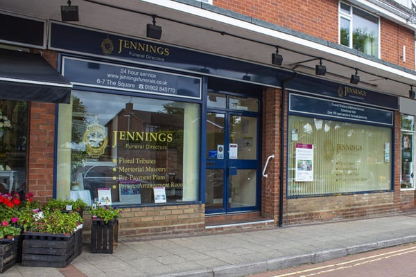 Find a Funeral Director in Wolverhampton | Dignity Funerals