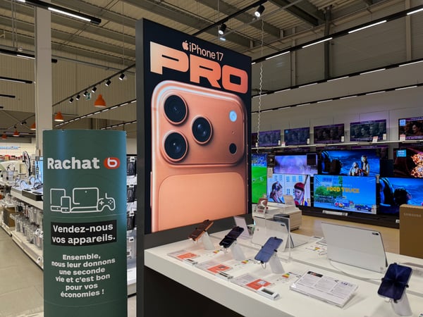 Rayon téléphonie APPLE chez Boulanger Rivesaltes