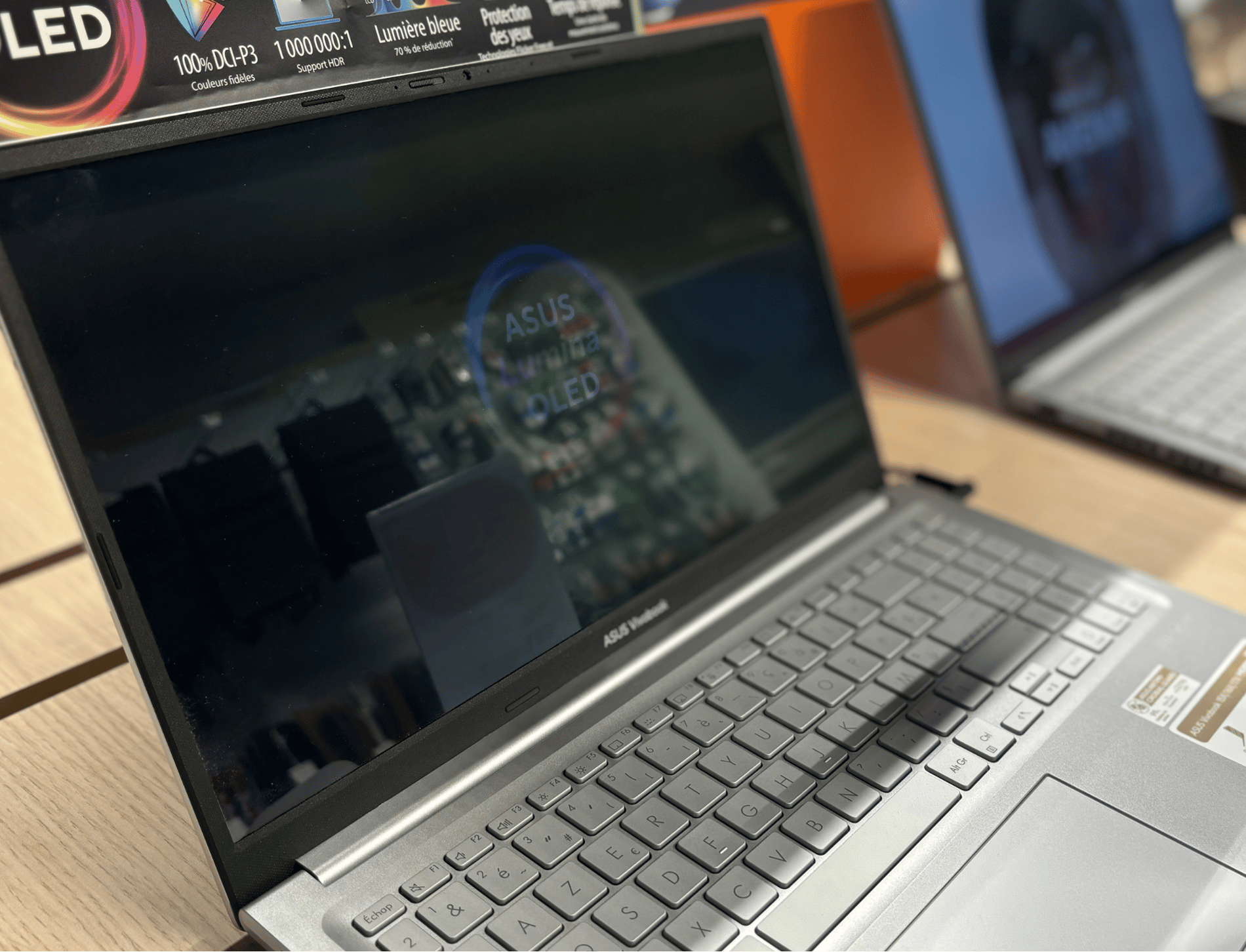 PC Portable Asus dans votre magasin Boulanger Lille