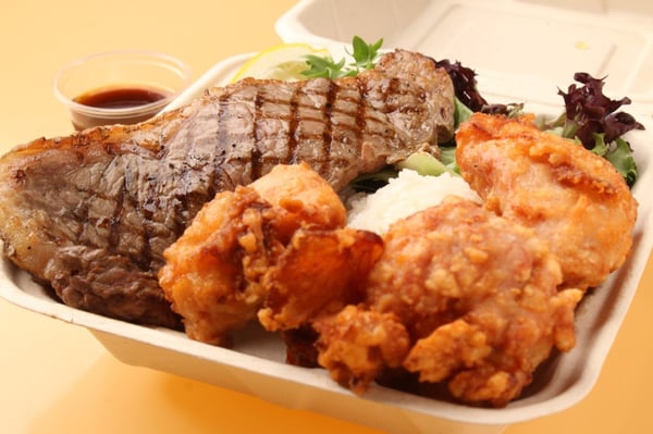 ステーキ&モチコチキン$21.75