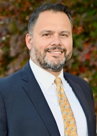 Photo of Jason S. Sarratea