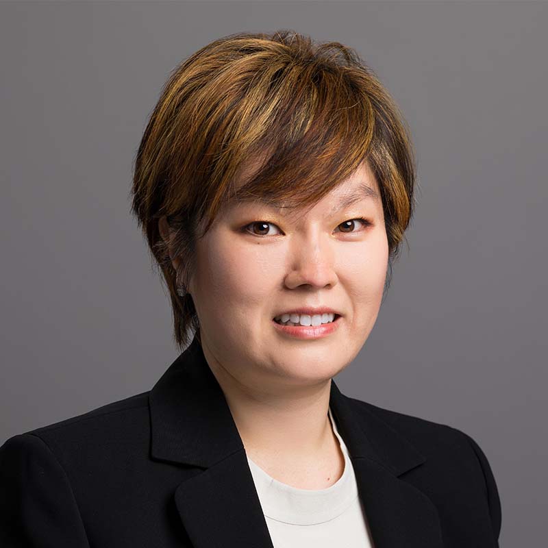 Headshot photo of Tracey J Park, DDS