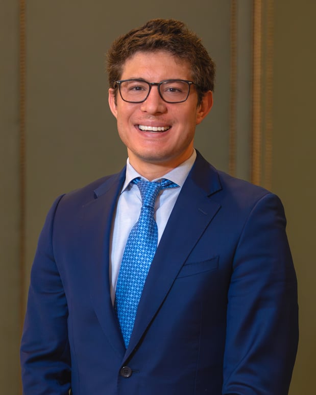 Carousel Associate Image