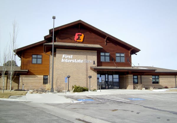 Exterior image of First Interstate Bank in Spearfish, South Dakota.