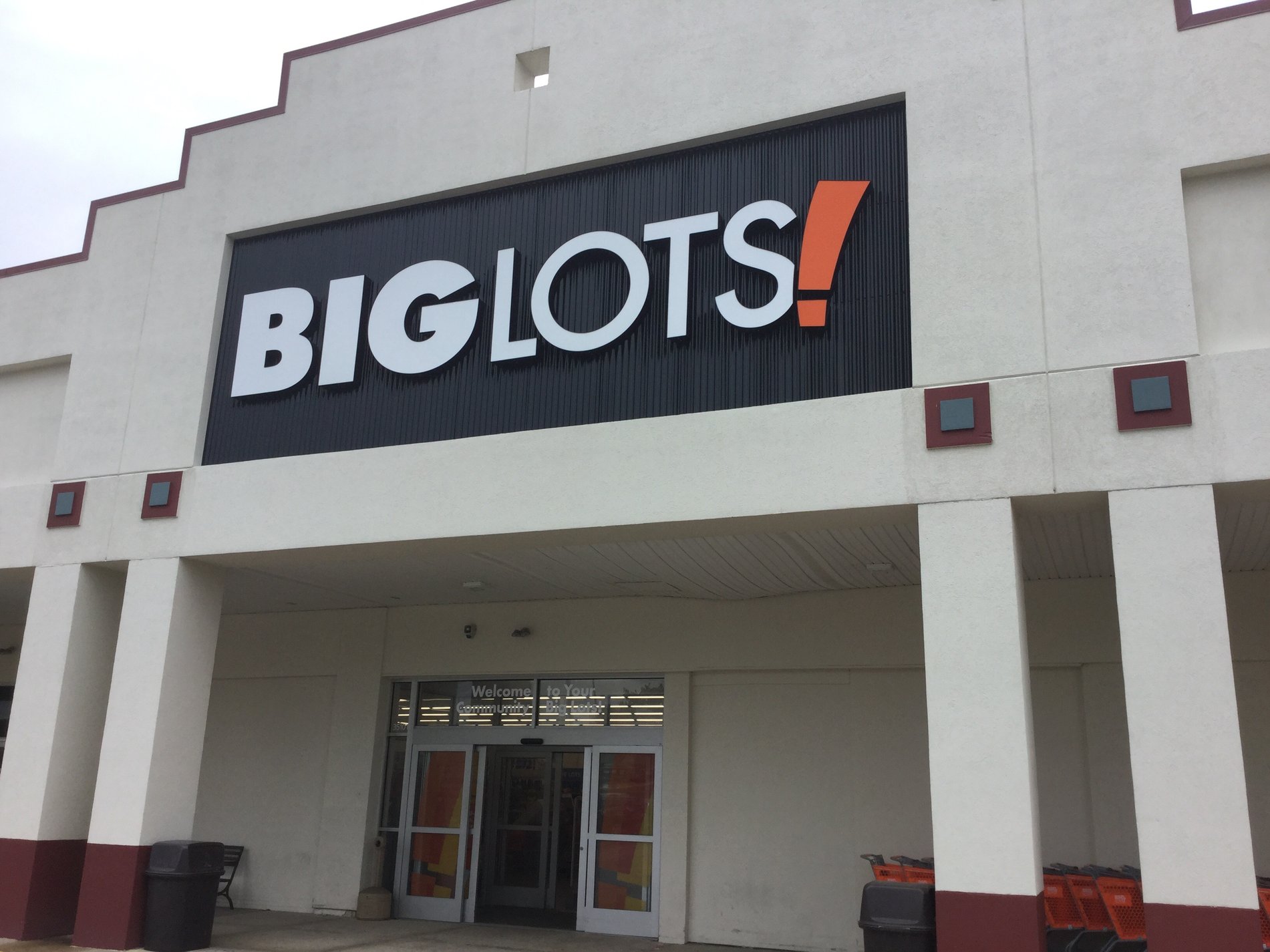 Willoughby, OH Big Lots Store #5160