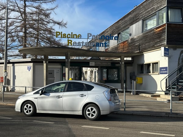 Taxi-Piscine Patinoire La Chaux-de-Fonds