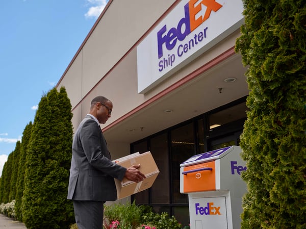 fedex dropbox milwaukee wi