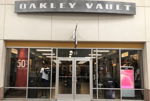 Oakley toronto 2024 premium outlets