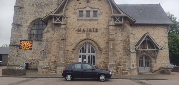 Photo du point La Poste Agence Communale VAL D IZE Mairie