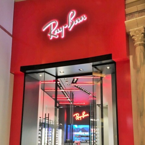 Ray-Ban 3500 S Las Vegas Blvd Las Vegas 