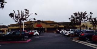 Vons Store Front Picture at 450 S Ventura Rd in Oxnard CA