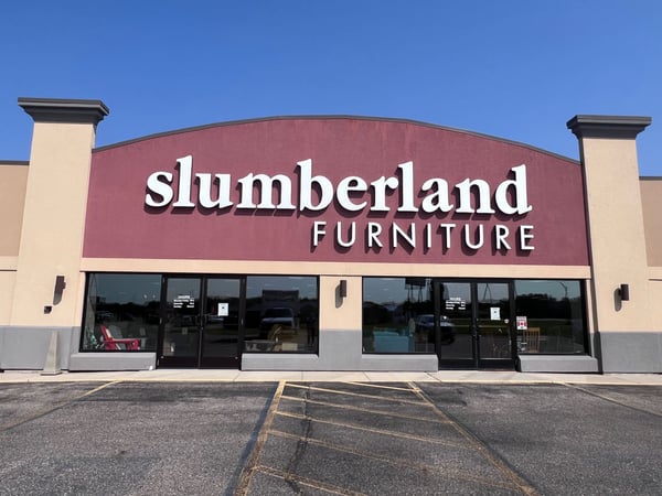 Thief River Falls Slumberland Furniture storefront