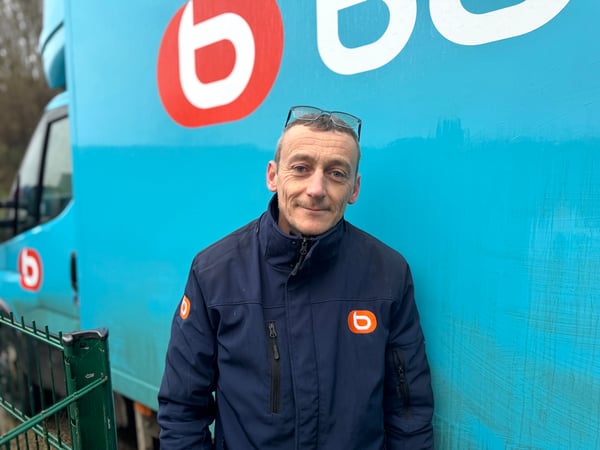 Savinien livreur dans votre magasin Boulanger St Quentin Fayet