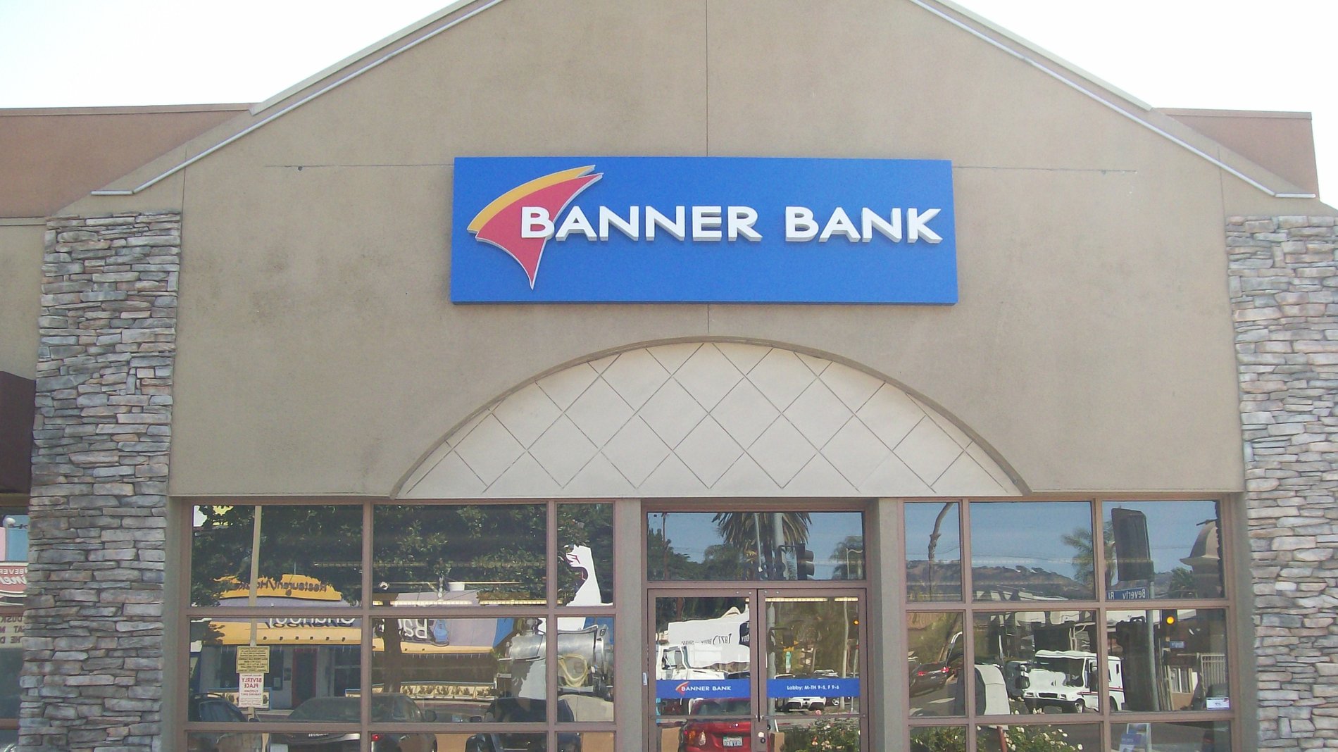 Banner Bank branch in Los Angeles, California