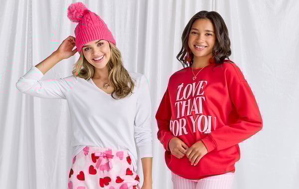 trendy womens clothing, lounge wear, athleisure sets, valentines day outfits, pajama sets for women, womens clothing store