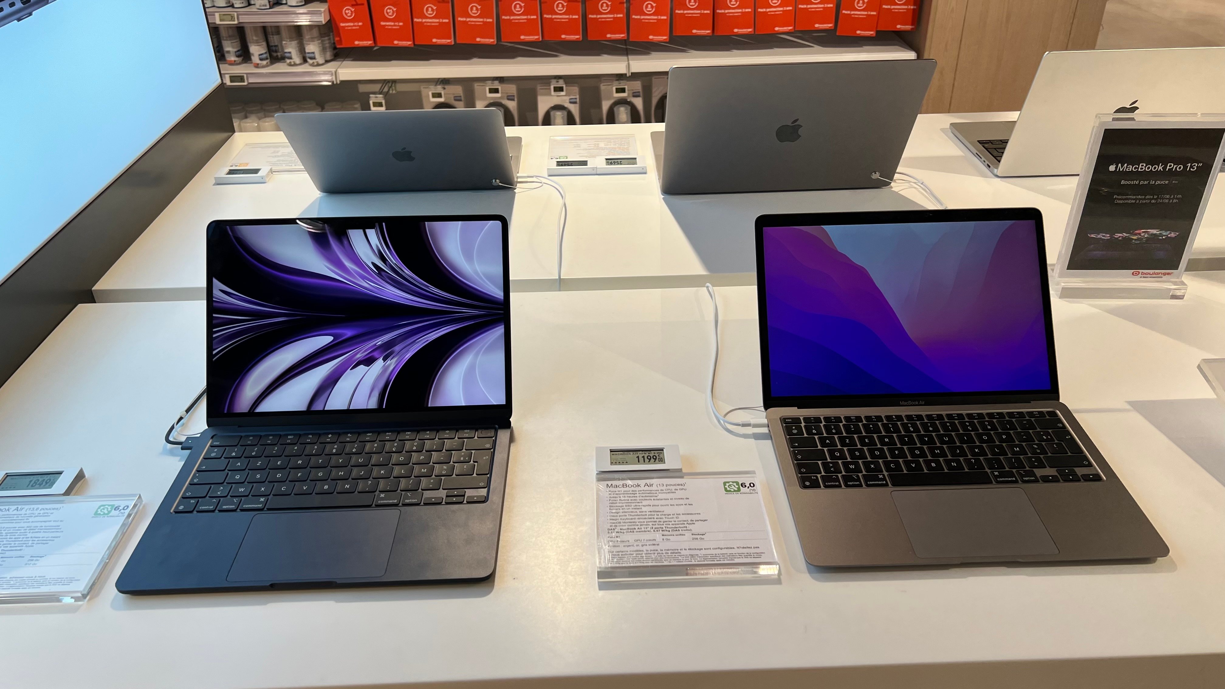 ordinateur Apple, Macbook Air M2, et Macbook  Air New M1 à Boulanger Paris Beaugrenelle