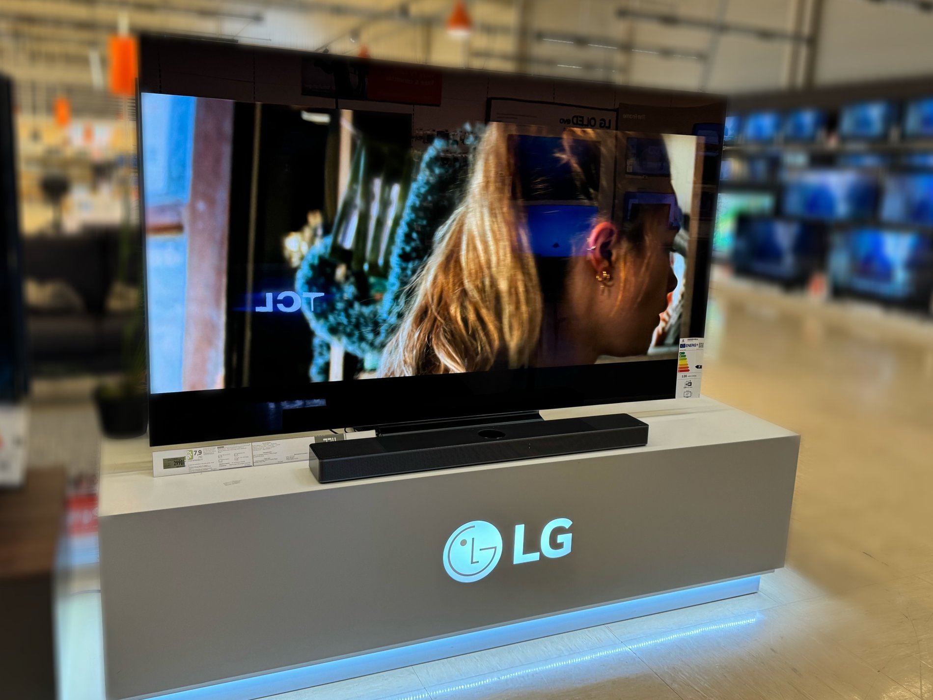 TV OLED Lg OLED77C3 2023 77 pouces dans votre magasin boulanger st quentin fayet