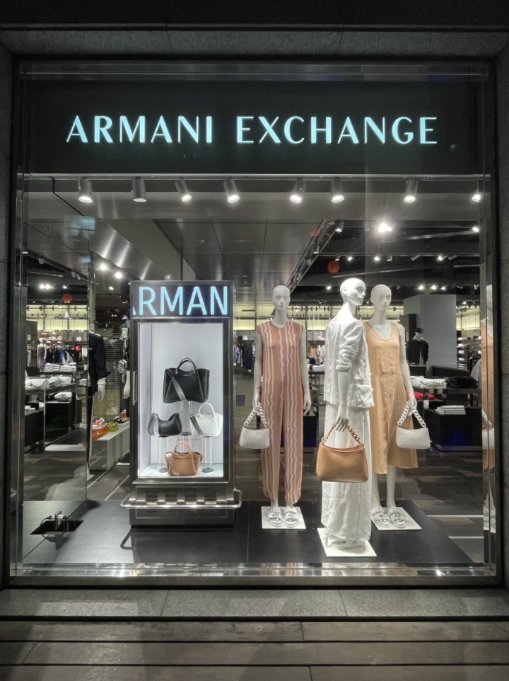 AX Armani Exchange Osaka Shinsaibashi in Osaka-shi | Armani Exchange