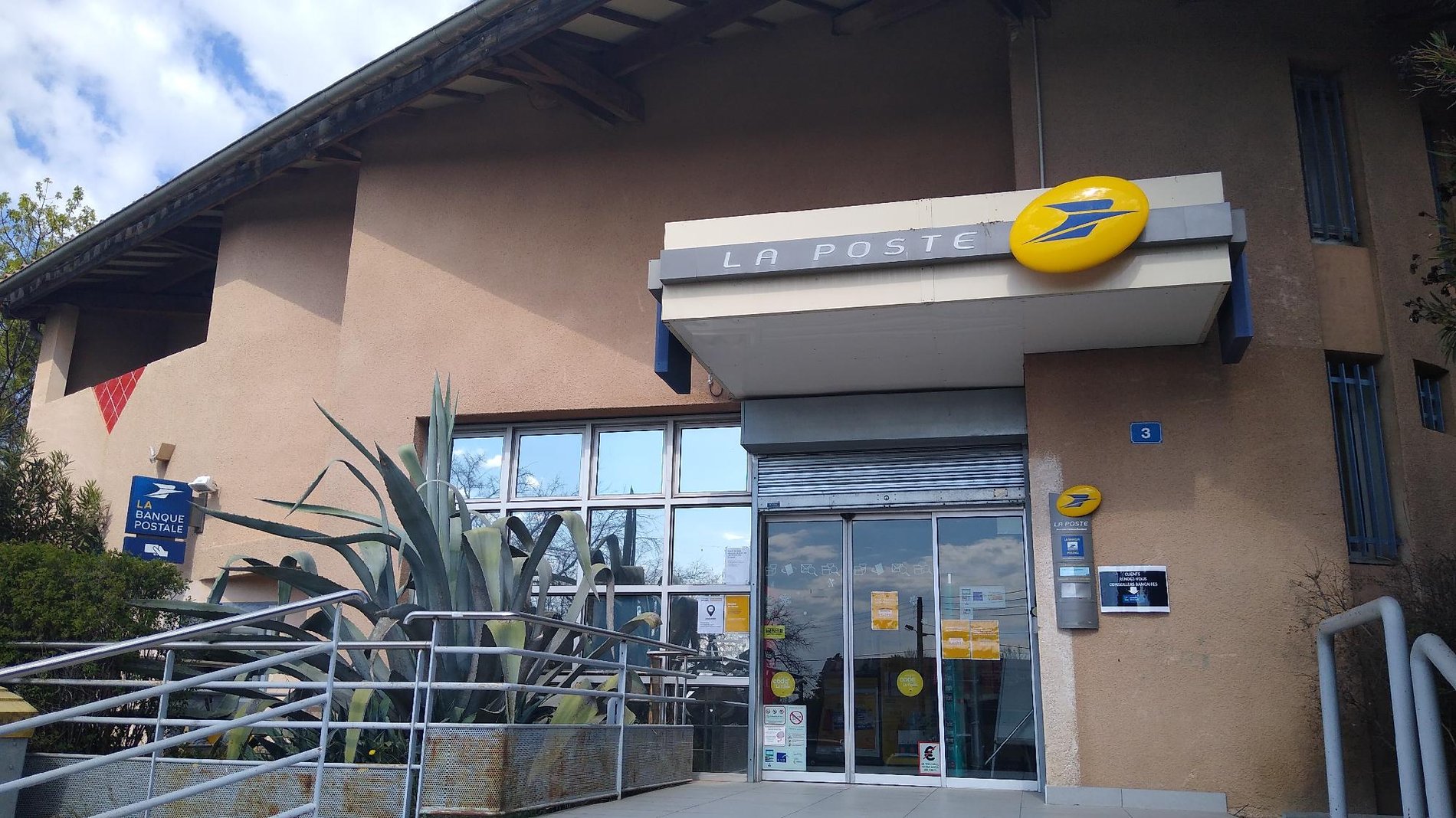 La Poste MARSEILLE CHATEAU GOMBERT (13013) - La Poste