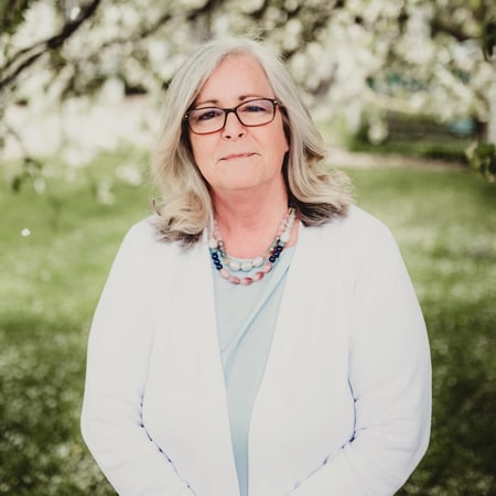 Photo of Nancy Gravelle