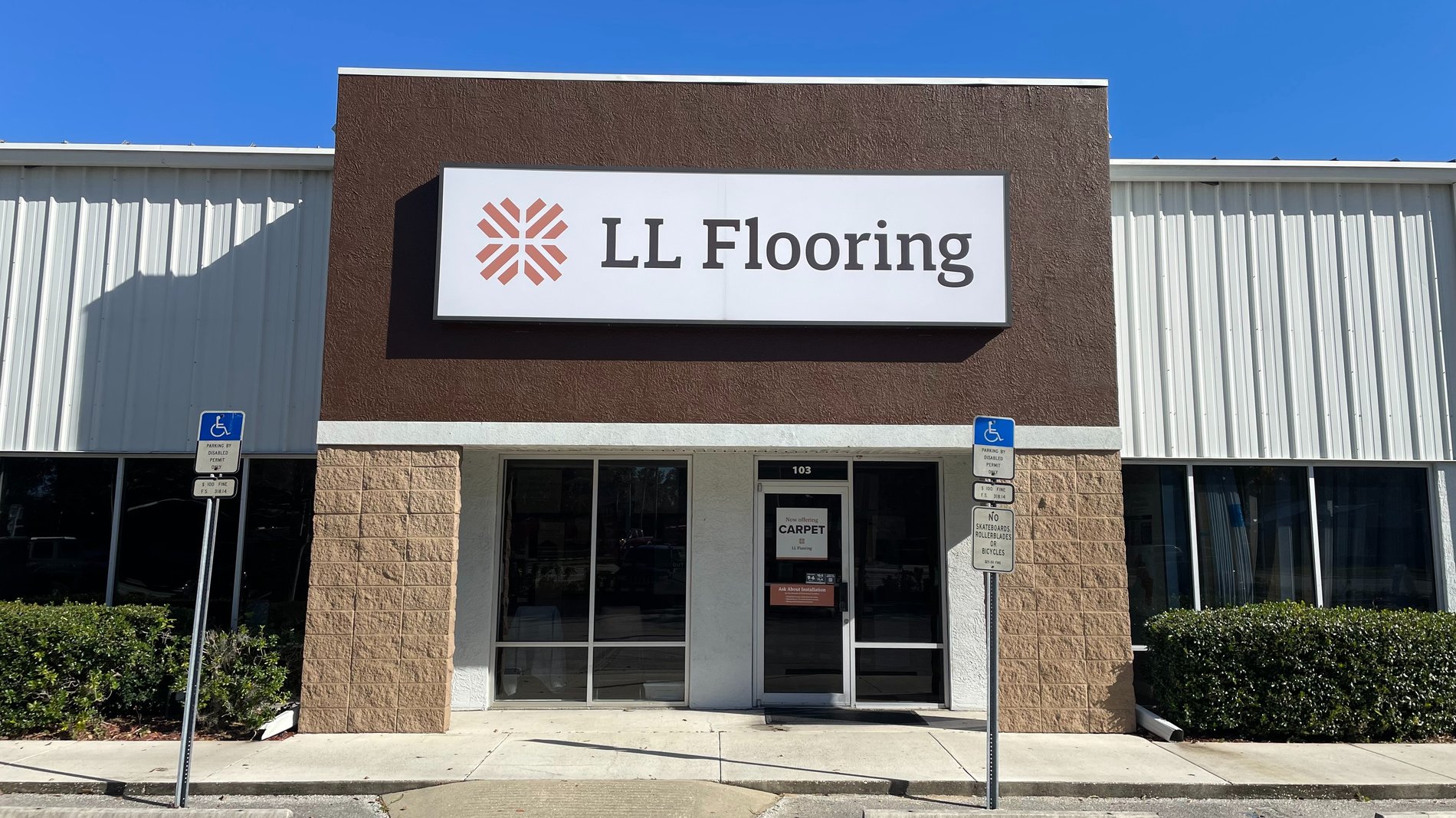 LL Flooring #1180 Holly Hill | 1757 N. Nova Rd | Storefront