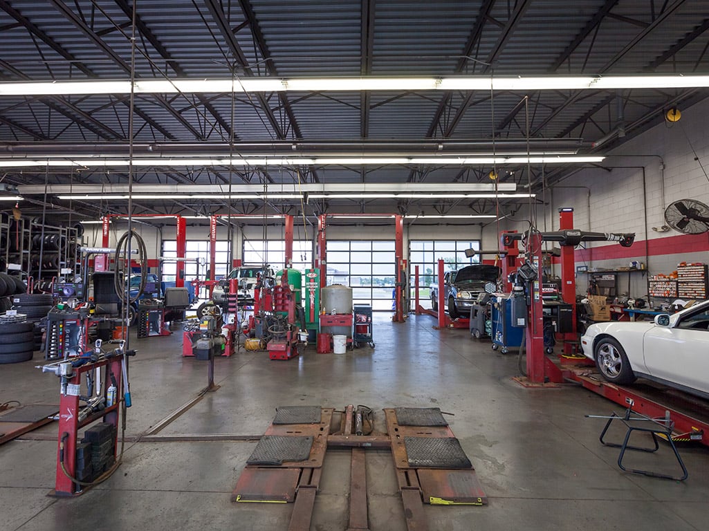 Tire Discounters Winford ByPass tires, alignment, brakes, autoglass in Hamilton, OH
