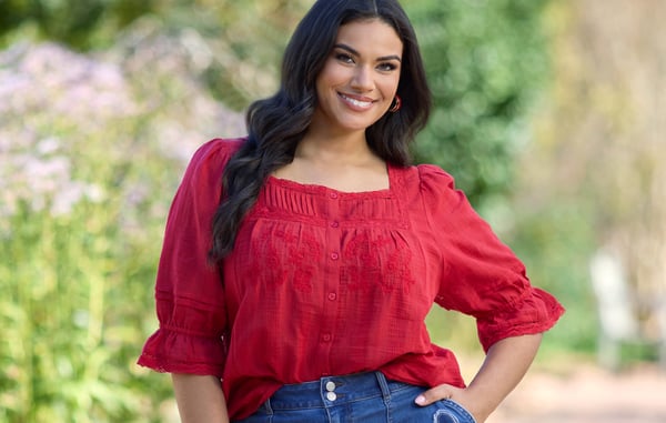 plus size tops, plus size clothing, plus size clothing stores, tops for plus size women, plus size ladies tops, plus size fashion, plus size shirts, plus size blouses, plus size tops near me, button down tops, midsize tops, curvy tops