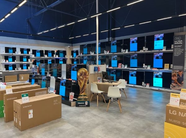rayon tv du magasin boulanger st quentin fayet