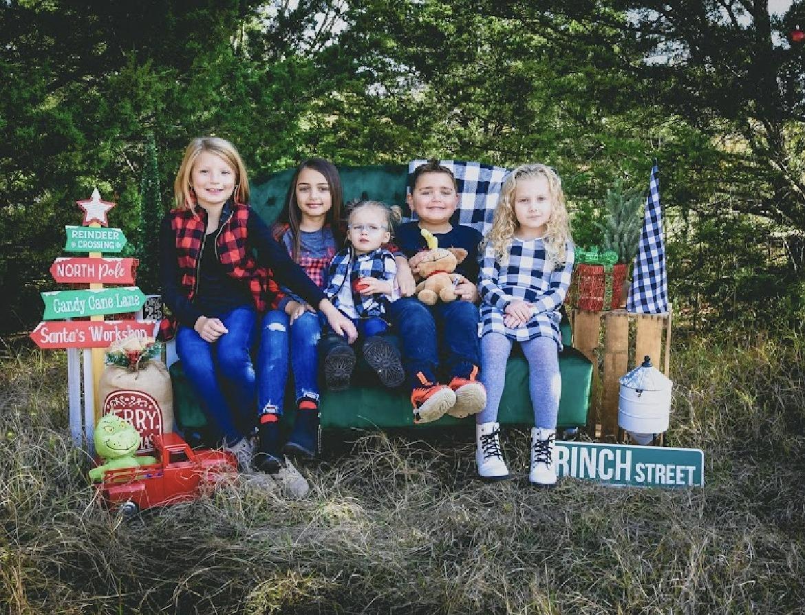 Complimentary Christmas Photos for Clients