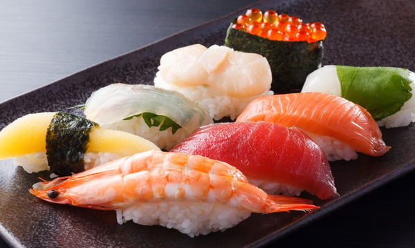 寿司ランチ（イメージ）