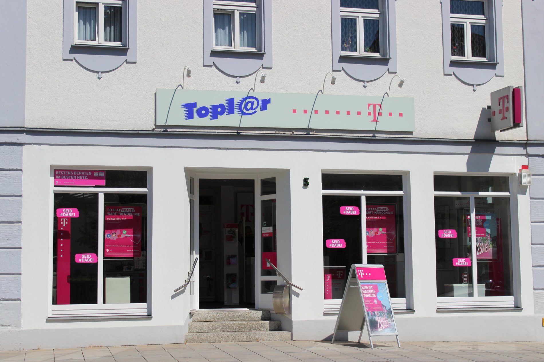 Store photo